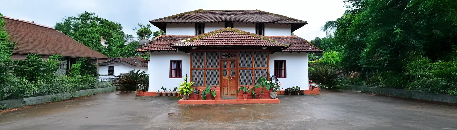 10 Beautiful Kerala House Design & Painting Ideas